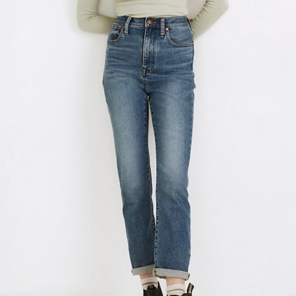 Madewell Carroll Wash High-Rise Slim
Boyfriend Jeans